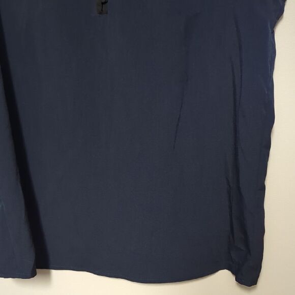 Banana Republic Blue Sleeveless Mandarin Collar Blouse - Picture 3 of 7